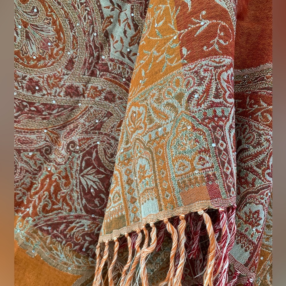 Beautiful Rhinestone Embellished Shawl Wrap